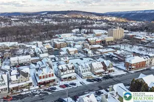 215 N 2nd St, Lehighton Boro, PA 18235 - Photo 5