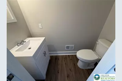 1747 Williams #C, Hellertown Boro, PA 18055 - Photo 3