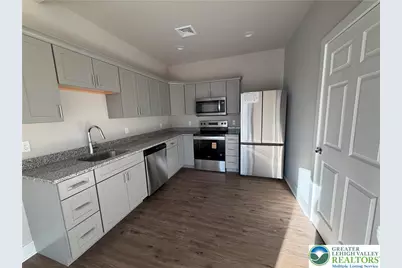 1747 Williams #B, Hellertown, PA 18055 - Photo 3