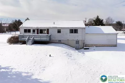 3702 Kings Road, Upper Hanover Twp, PA 18073 - Photo 3