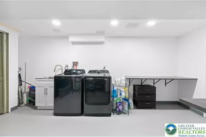 402 Florentine Drive, Forks Twp, PA 18040 - Photo 41