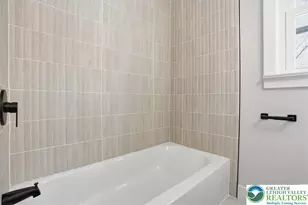 1652 Pleasant View Rd, Lower Saucon Township, PA 18015 - Photo 11