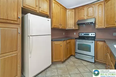 537 Kemmerer Lane, Upper Macungie Township, PA 18104 - Photo 13