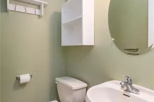 537 Kemmerer Ln, Upper Macungie Township, PA 18104 - Photo 17