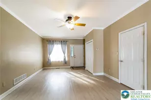 537 Kemmerer Ln, Upper Macungie Township, PA 18104 - Photo 7