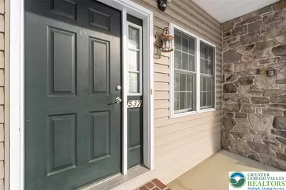 537 Kemmerer Lane, Upper Macungie Township, PA 18104 - Photo 3