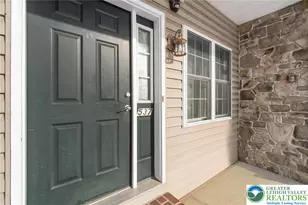 537 Kemmerer Ln, Upper Macungie Township, PA 18104 - Photo 3