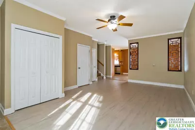 537 Kemmerer Lane, Upper Macungie Township, PA 18104 - Photo 5