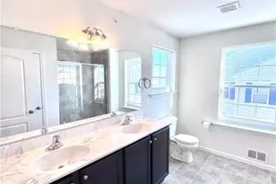 370 Redclover Ln, Upper Macungie Township, PA 18104 - Photo 25