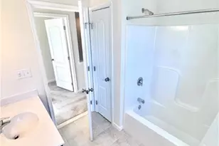 370 Redclover Ln, Upper Macungie Township, PA 18104 - Photo 19