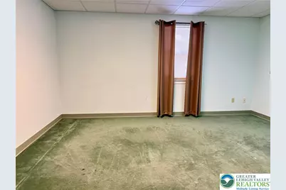 2610 Walbert Avenue, South Whitehall Township, PA 18104 - Photo 7