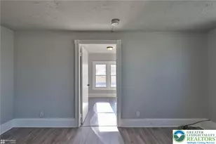 633 Berwick St, Easton, PA 18042 - Photo 25