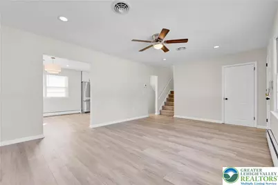 1720 Levering Place, Bethlehem, PA 18017 - Photo 5