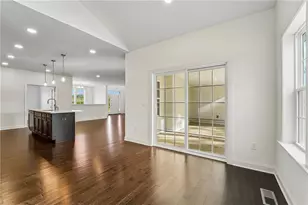 1012 Fairway Dr, Forks Twp, PA 18040 - Photo 27