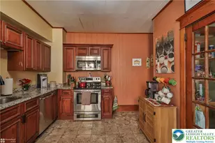 369 Mauch Chunk St, Nazareth Boro, PA 18064 - Photo 13