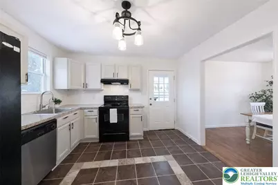 640 Front Street, Washington Twp, PA 18013 - Photo 9