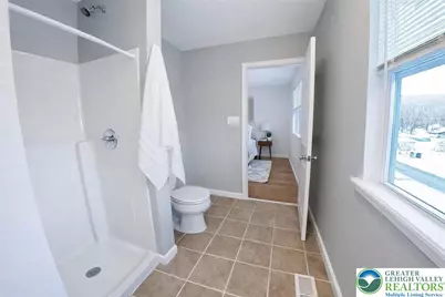 640 Front Street, Washington Twp, PA 18013 - Photo 13