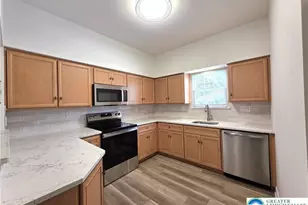 1800 Merlot Dr, Bethlehem Township, PA 18045 - Photo 9