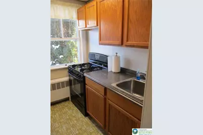 26 N Main Street, Nazareth Boro, PA 18064 - Photo 7