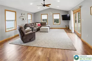 733 W Berger St, Emmaus Boro, PA 18049 - Photo 9