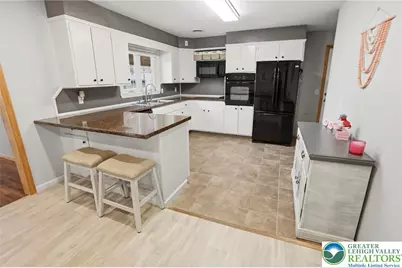 733 W Berger Street, Emmaus, PA 18049 - Photo 15