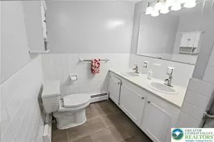 733 W Berger St, Emmaus Boro, PA 18049 - Photo 25