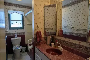 107 10th St, Coplay Boro, PA 18037 - Photo 35