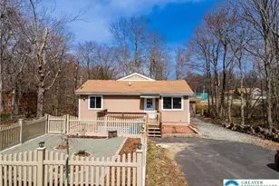 9851 Deerwood Dr, Tobyhanna, PA 18466 - Photo 1