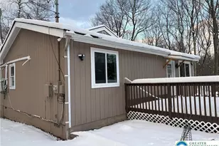 9851 Deerwood Dr, Tobyhanna, PA 18466 - Photo 5