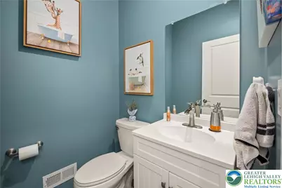 7592 Clayton Avenue, Upper Saucon Township, PA 18036 - Photo 11