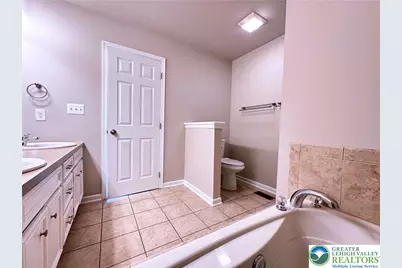 12 Cobblestone Drive, Easton, PA 18045 - Photo 27