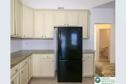 929 Orange Tip Way, Upper Macungie Township, PA 18031 - Photo 7