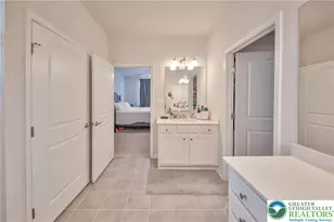 8005 August Ave, Lower Macungie Twp, PA 18031 - Photo 29