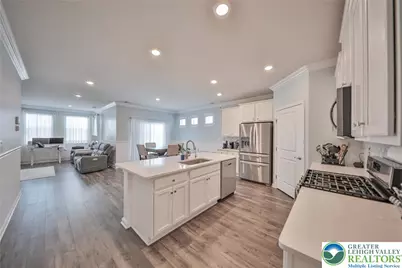 8005 August Avenue, Lower Macungie, PA 18031 - Photo 11