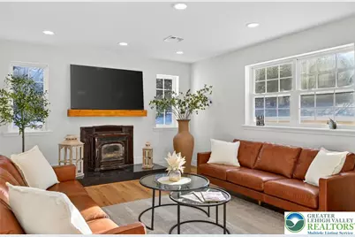 200 Brittany Drive, Penn Forrest, PA 18210 - Photo 5