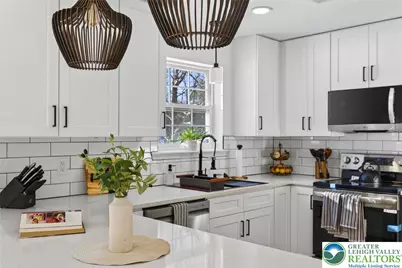 200 Brittany Drive, Penn Forrest, PA 18210 - Photo 11