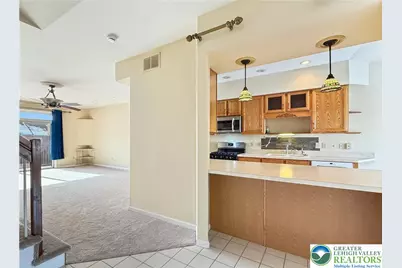 1652 Harding Circle, Whitehall, PA 18052 - Photo 7