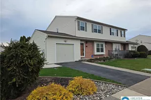 161 W 30 Th St, Allen Township, PA 18067 - Photo 1