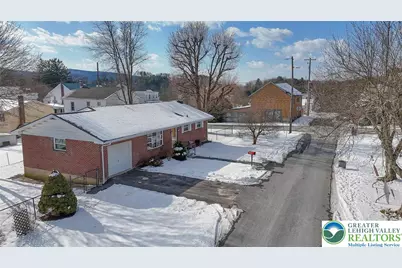 214 Chestnut Street, Schuylkill, PA 17982 - Photo 3