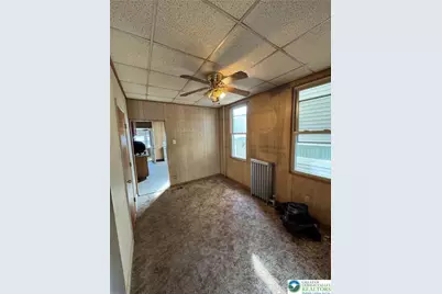 240 W Ridge Street, Lansford, PA 18232 - Photo 9