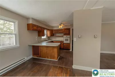 1424 Grace Street, Salisbury, PA 18103 - Photo 5