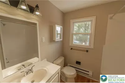 1424 Grace Street, Salisbury, PA 18103 - Photo 15