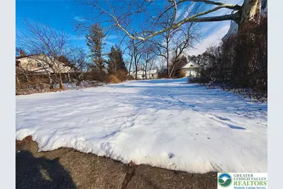 1814 W Union Boulevard, Bethlehem City, PA 18018 - Photo 1