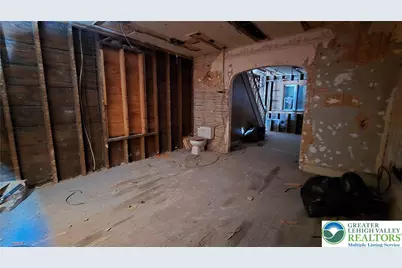 1116 W Maple Street, Allentown City, PA 18102 - Photo 37