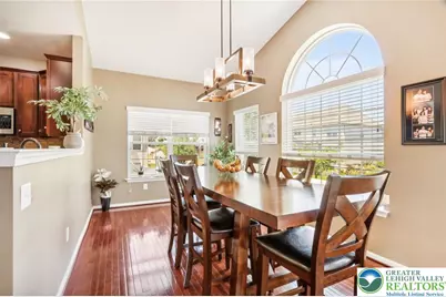 955 Yorkshire Drive, Upper Macungie Township, PA 18031 - Photo 17