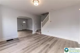 2001 Ferry St, Easton, PA 18042 - Photo 9