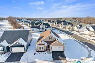 3803 Loyal Ln, Easton, PA 18045 - Photo 5