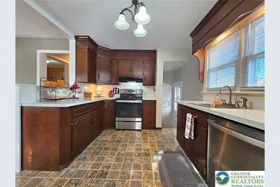 2737 Spring Garden Street, Palmer Twp, PA 18042 - Photo 7