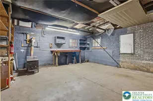 1050 Delaware Ave, Fountain Hill Boro, PA 18015 - Photo 23