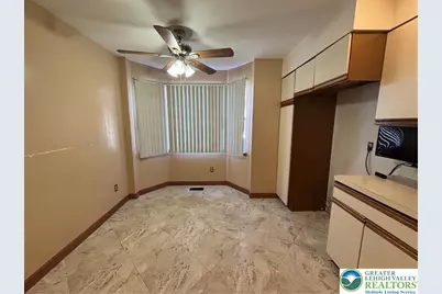 1896 Georgia Drive, Whitehall, PA 18052 - Photo 5